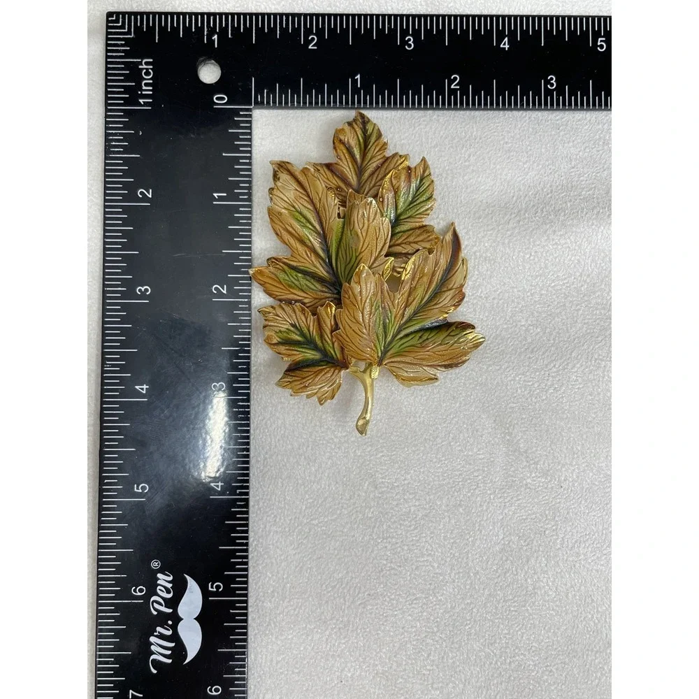 Vintage Signed Weiss Enamel Autumn Leaf Brooch Pin Layered Maple Fall